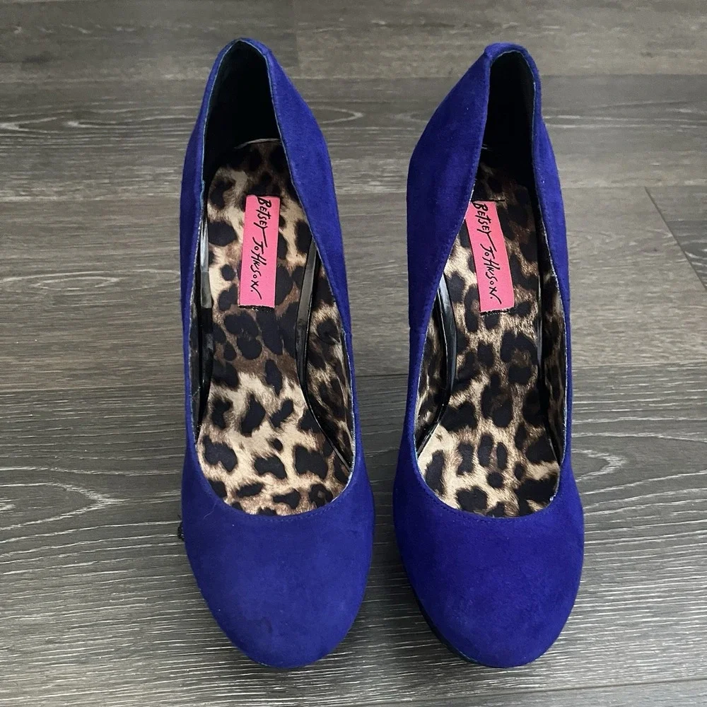 Betsey Johnson Platform Heels Pumps Blue Dareah Suede Lace Leopard ‎ Size 8 Glam
